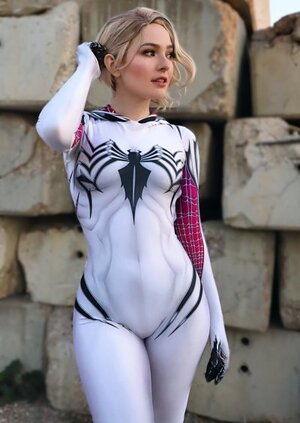 OMG Cosplay nude 2