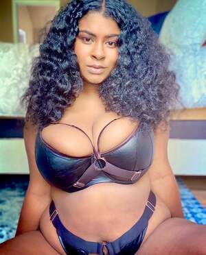 OnlyJustOmi nude 3