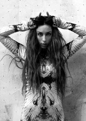Oona Chaplin nude 9