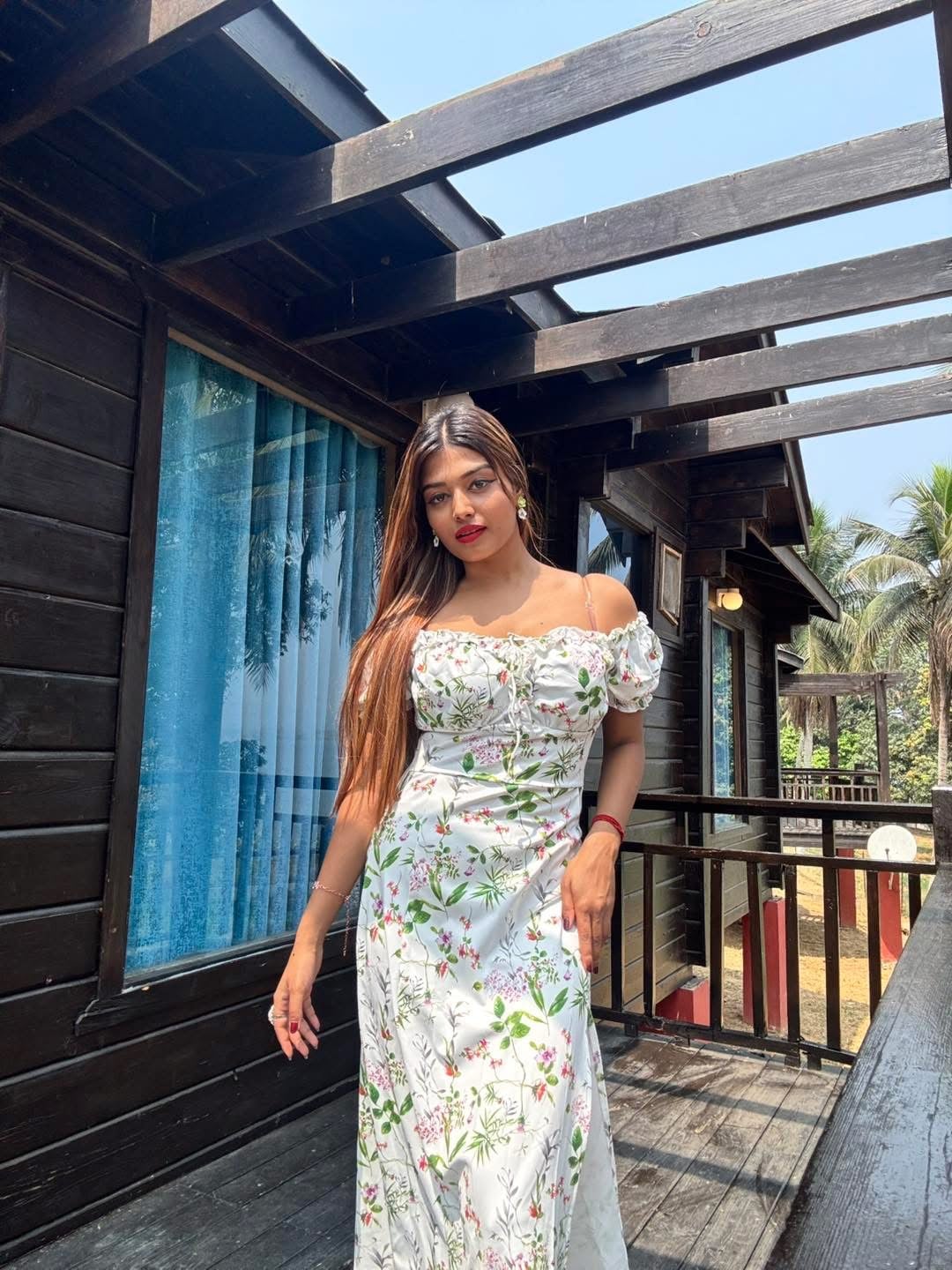 Oriya Sarkar nude 11
