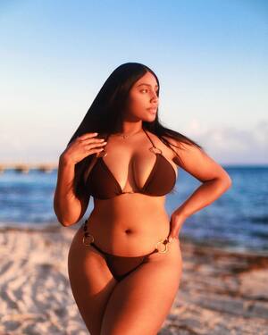 Osha Waiters nude 6