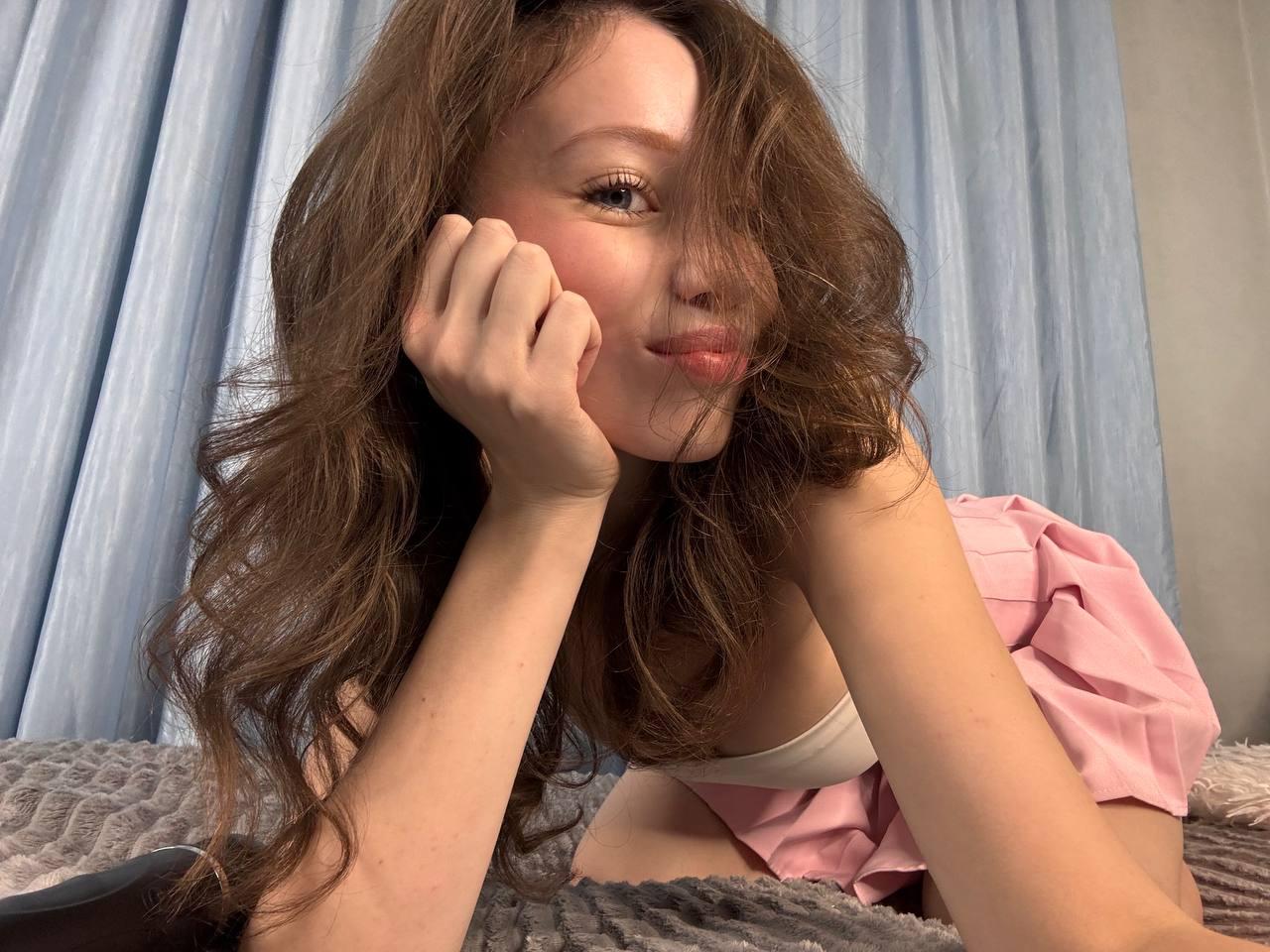 Ottilie Brookins nude 5