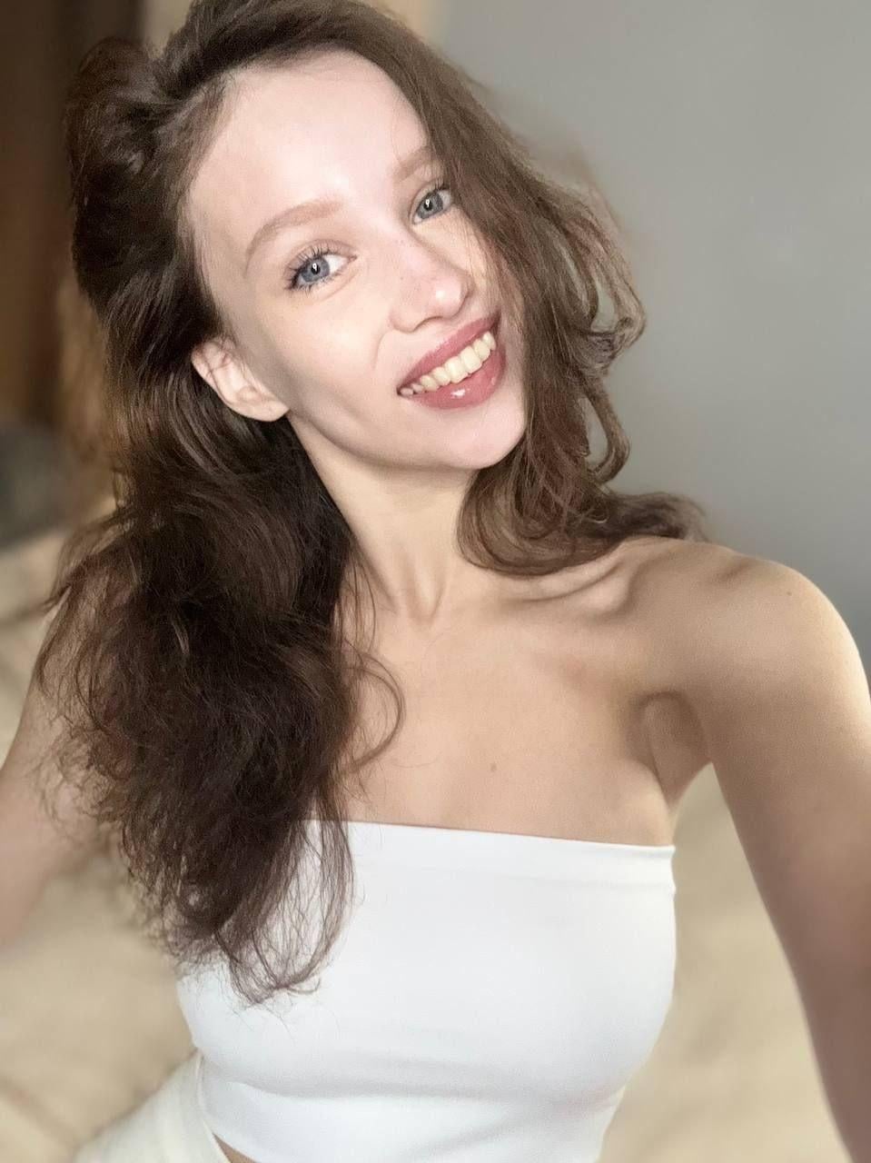 Ottilie Brookins nude 7