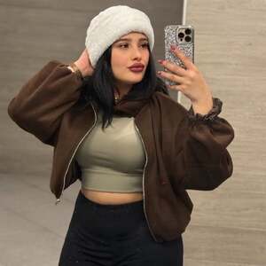 Ozge Can Cicek nude 10