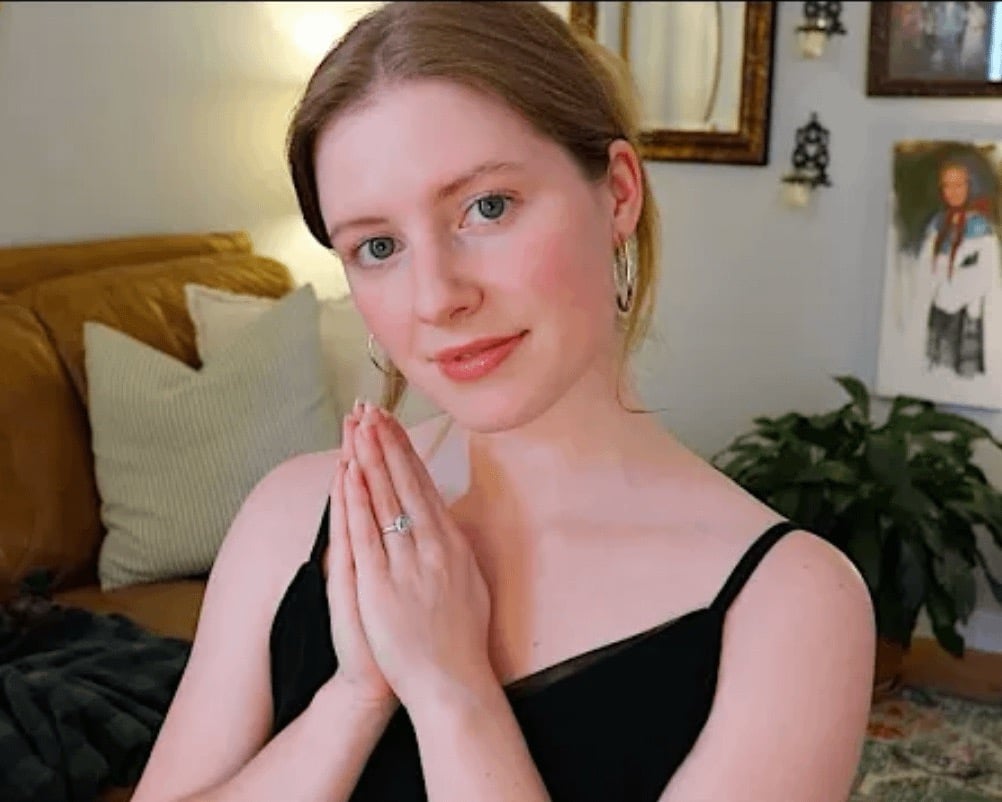 Ozley ASMR nude 6