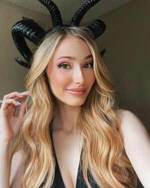 Paige The Witch nude 6