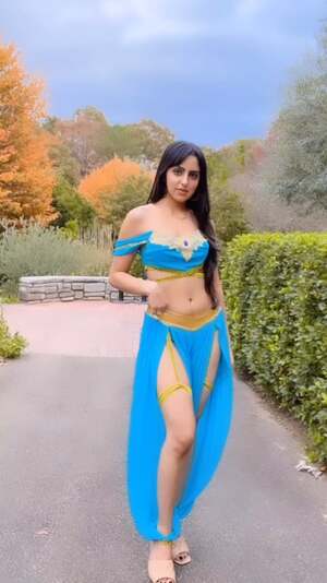 Pallavi Thakur nude 3