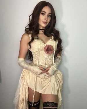 Palmbee nude 9