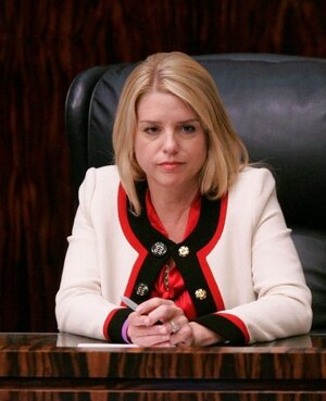 Pam Bondi nude 3