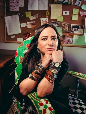 Pamela Adlon nude 10