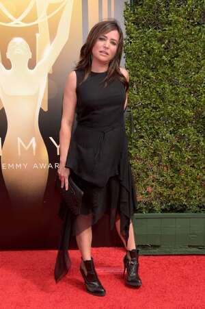 Pamela Adlon nude 2