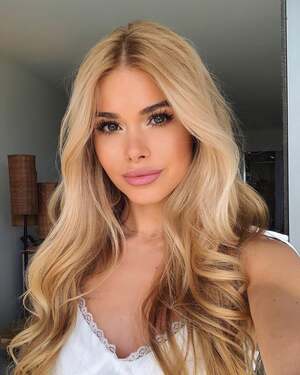 Pamela Reif nude 5