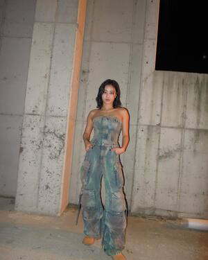 Park Ji-hyo nude 7