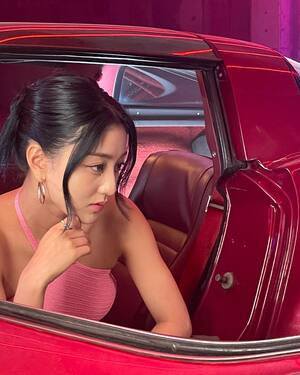 Park Ji-hyo nude 8