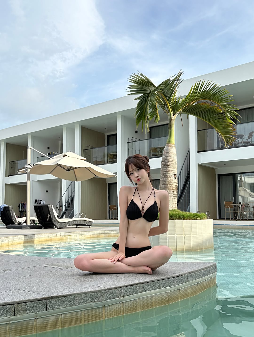 Park Min-jeong nude 8
