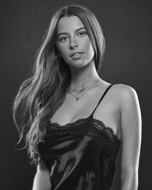 Parker Hines nude 5