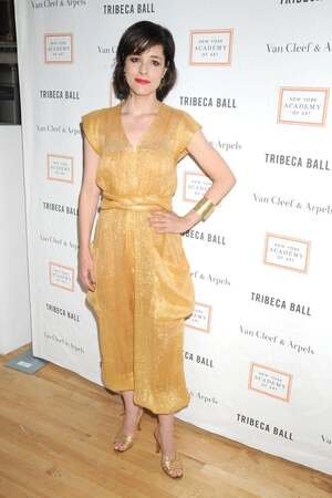 Parker Posey nude 5