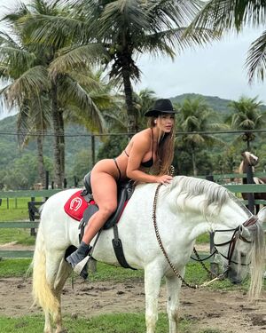Patricia Parada nude 7