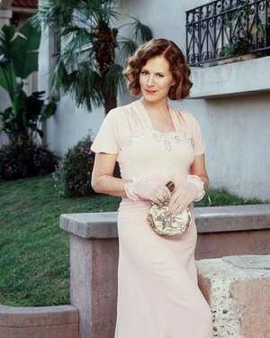 Patricia Richardson nude 3