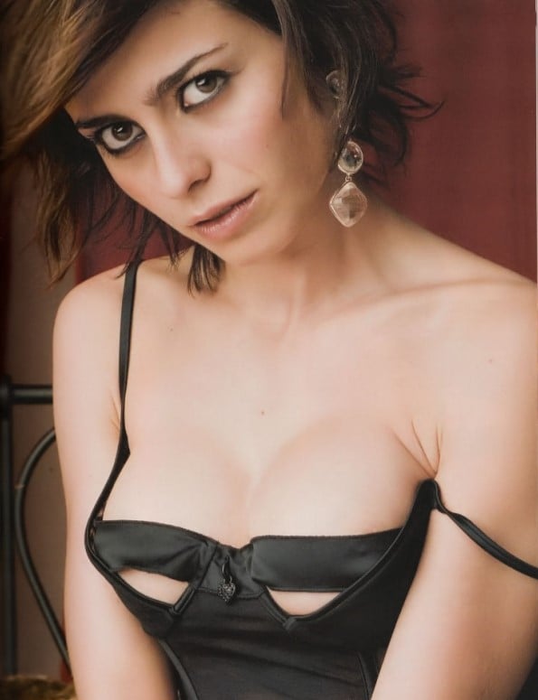 Patricia Tavares nude 6