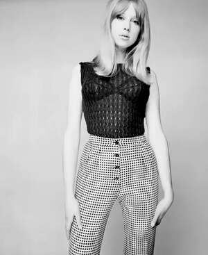 Pattie Boyd nude 4