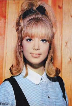 Pattie Boyd nude 5