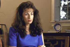 Paula Jones nude 8