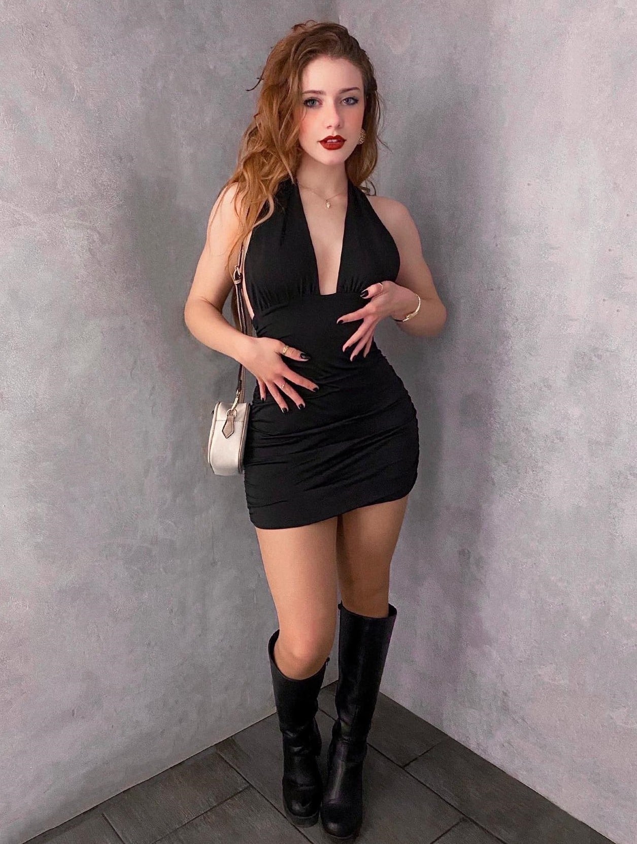Paula Sanchiz nude 12