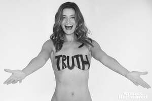Paulina Porizkova nude 7