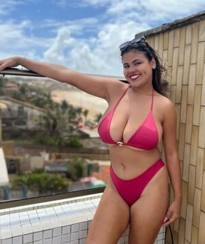 Pedra De Jade nude 7