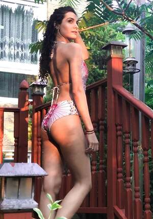 Pegah Ghafoori nude 2