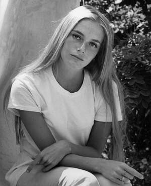 Peggy Lipton nude 6