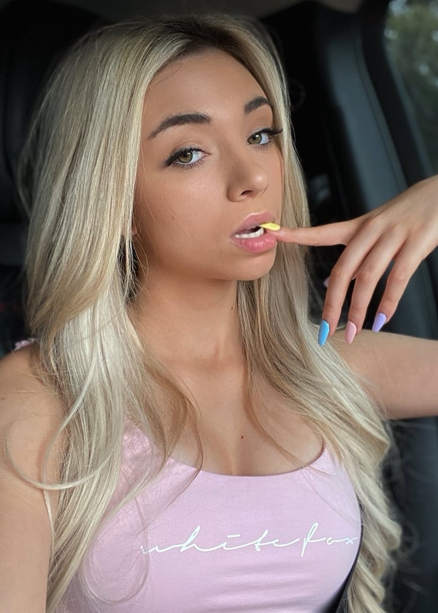 Petra Kero nude 10