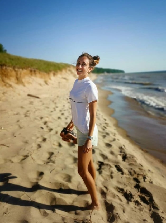 Petra Martic nude 10