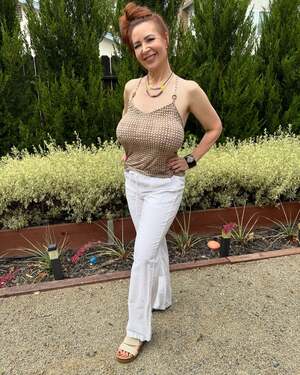 Phoebe Swinger nude 2