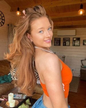 PhoebeIsGinger nude 11