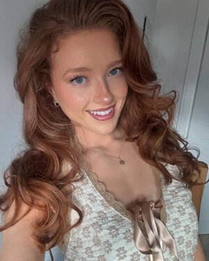 PhoebeIsGinger nude 8