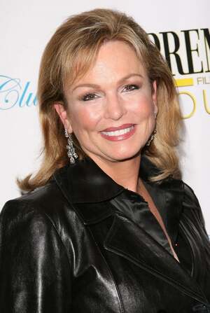Phyllis George nude 11