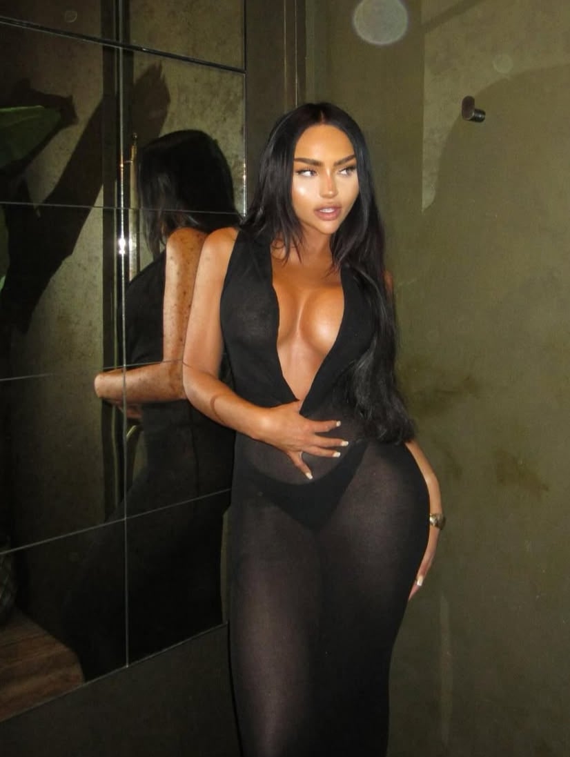 Pia Francesca Ricioppo nude 7
