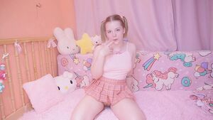 Pigtailed Lollipop nude 4