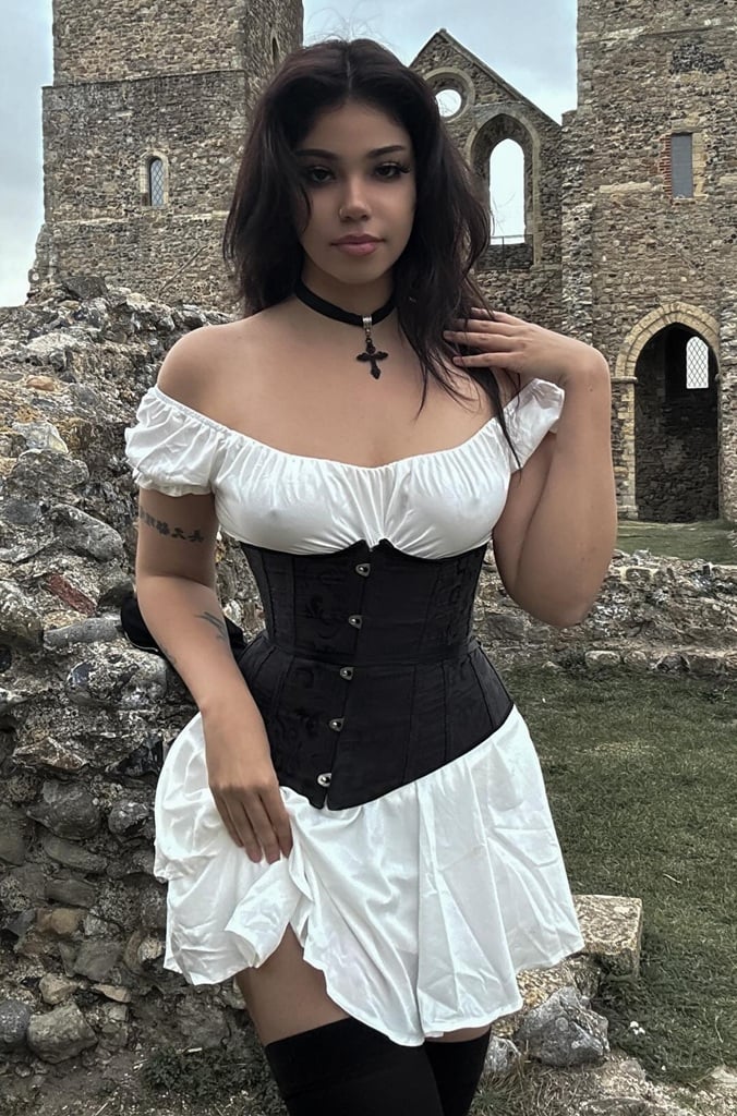 Pixieonyxxx nude 2