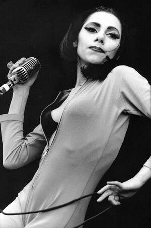 PJ Harvey nude 12
