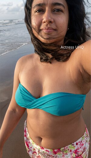 Poonam Bajwa nude 12