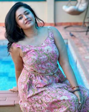 Poonam Bajwa nude 9