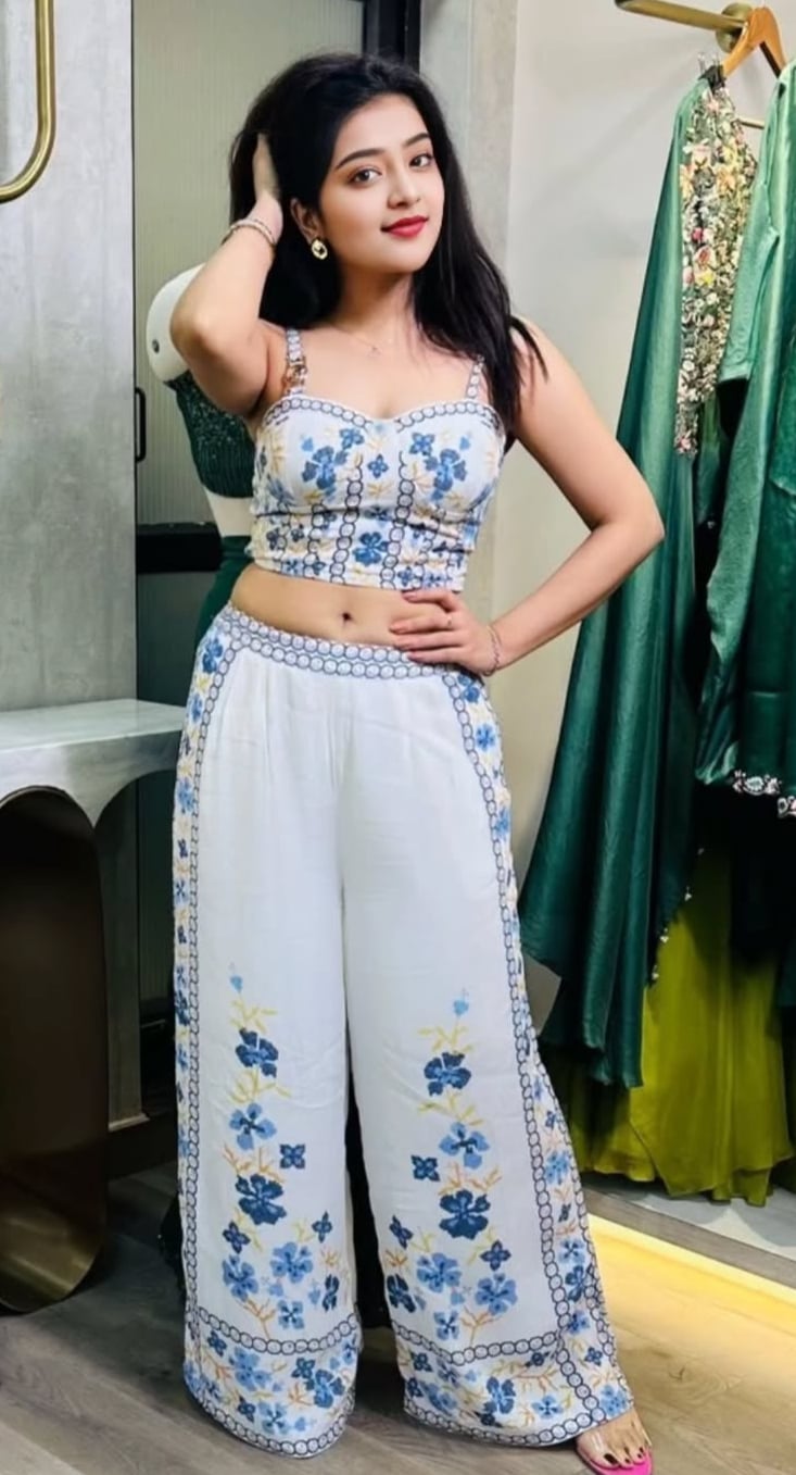 Pracchi Singh nude 2