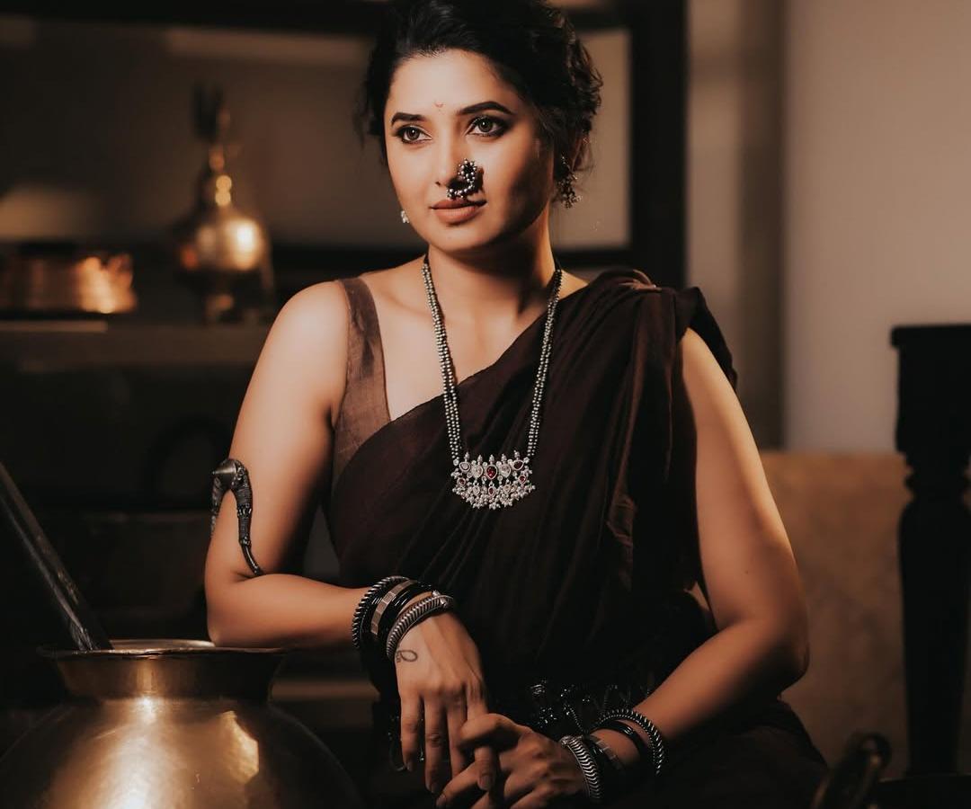 Prajakta Mali nude 12