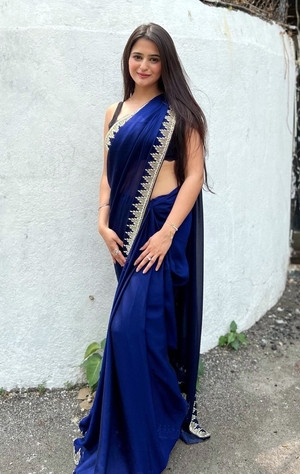 Prakriti Pavani nude 1