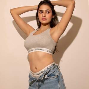 Prakriti Pavani nude 7
