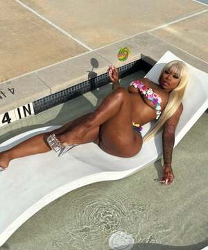 Prettii Paaiid nude 8
