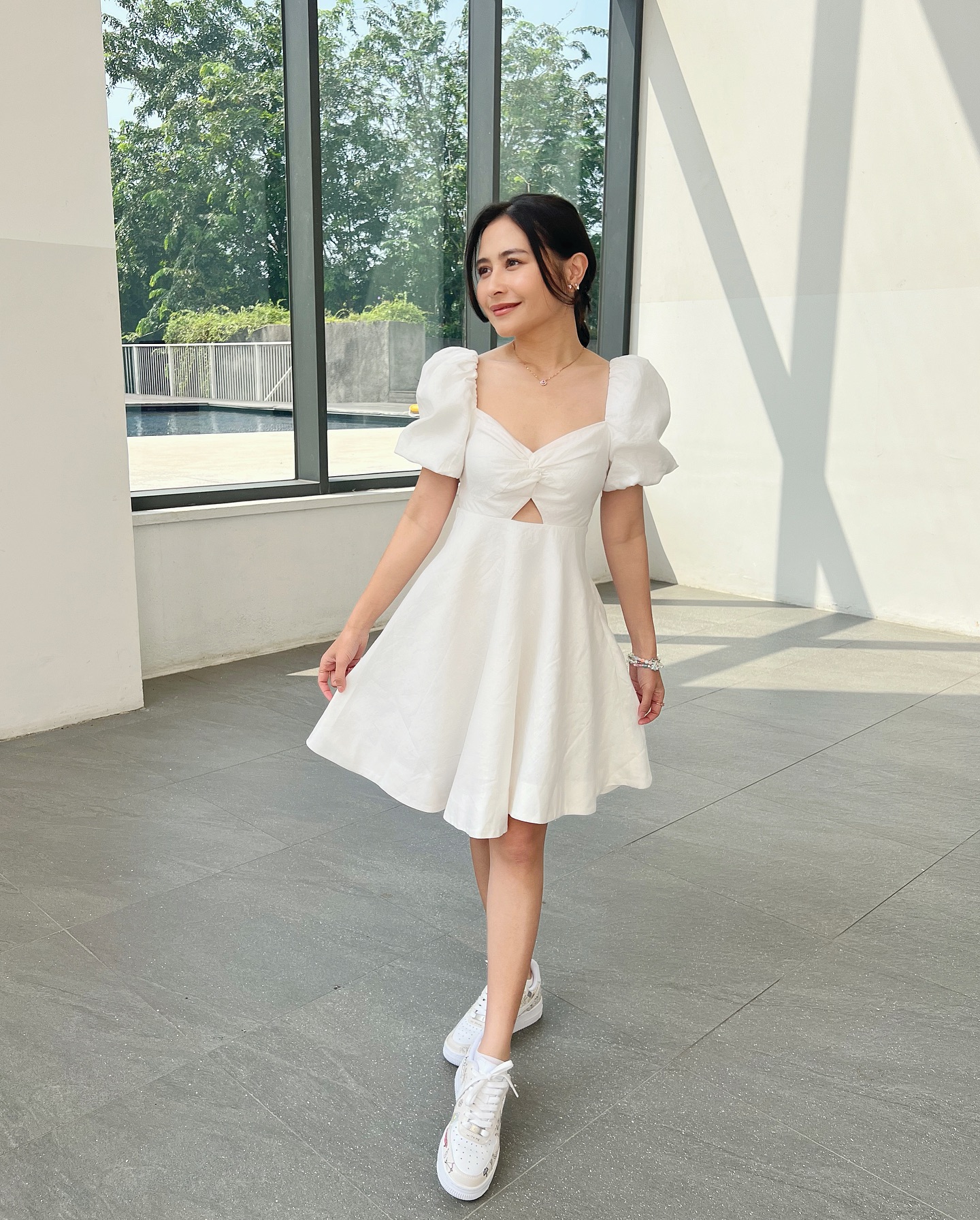 Prilly Latuconsina nude 10